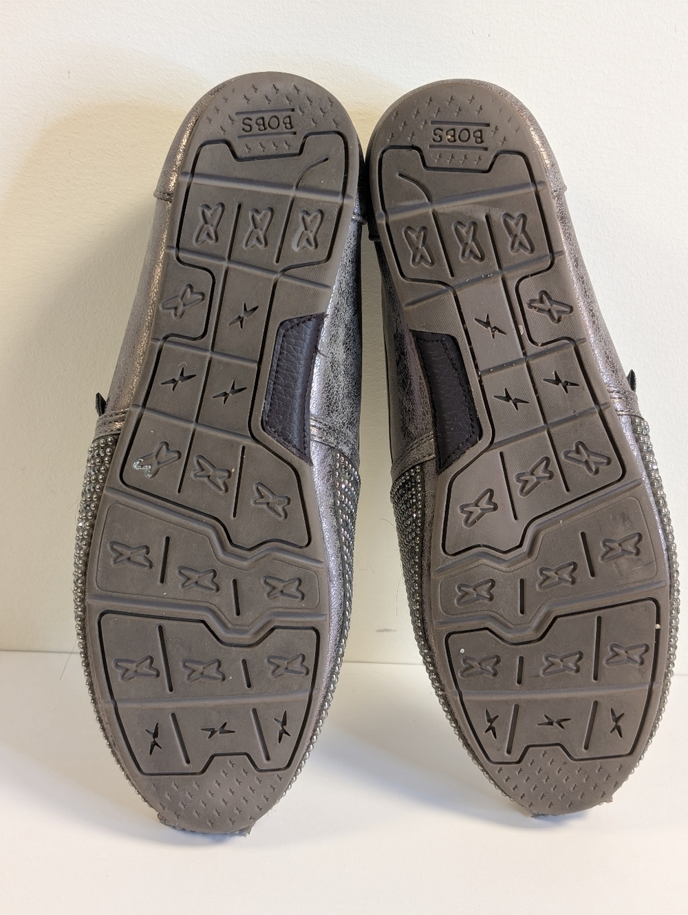 BOBS Skechers Rhinestone Slip On Flats Shoes Pewter Sparkle Memory Foam Comfy 7 - Picture 10 of 14